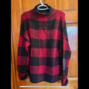 NWT Tahari Plaid Sweater